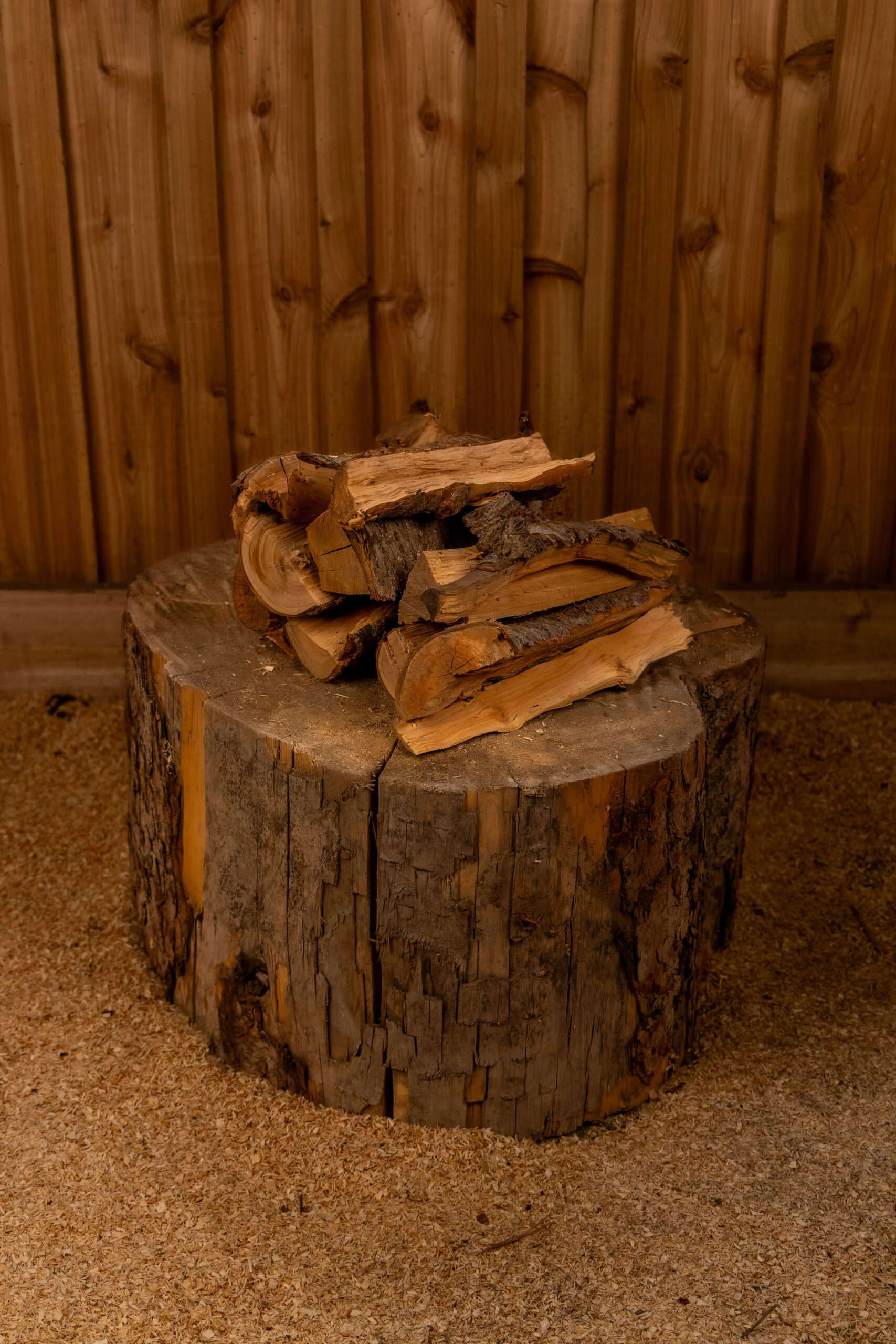 10 Pack Cherry Cooking Logs Firewood Bags Deal - Image 2